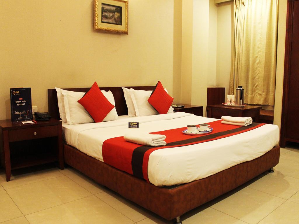 Отель Oyo Premium Kaushambi Indirapuram Экстерьер фото