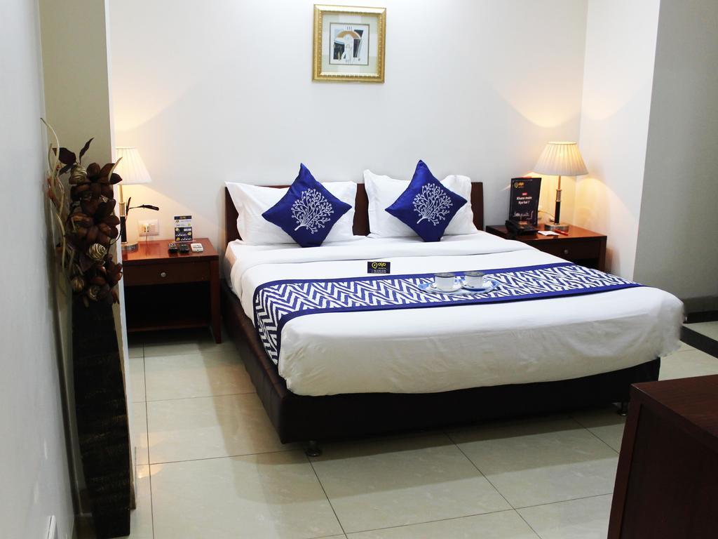 Отель Oyo Premium Kaushambi Indirapuram Номер фото